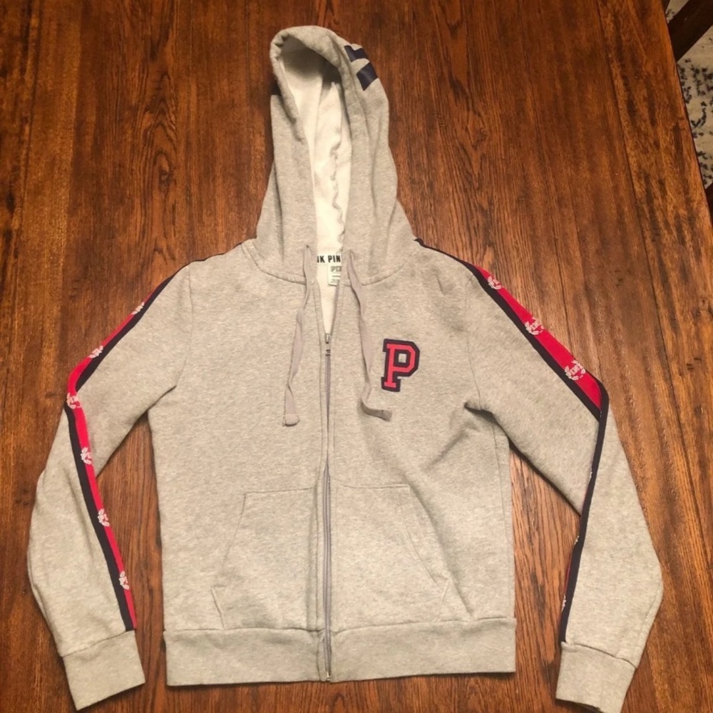 Victoria’ Secret PINK zip up Hoodie (XS)
